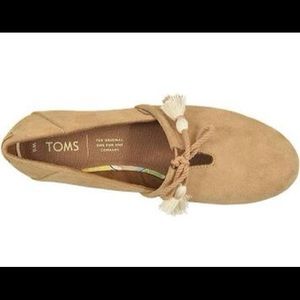 New Toms Flats: Kelli Honey Suede Size 8.5